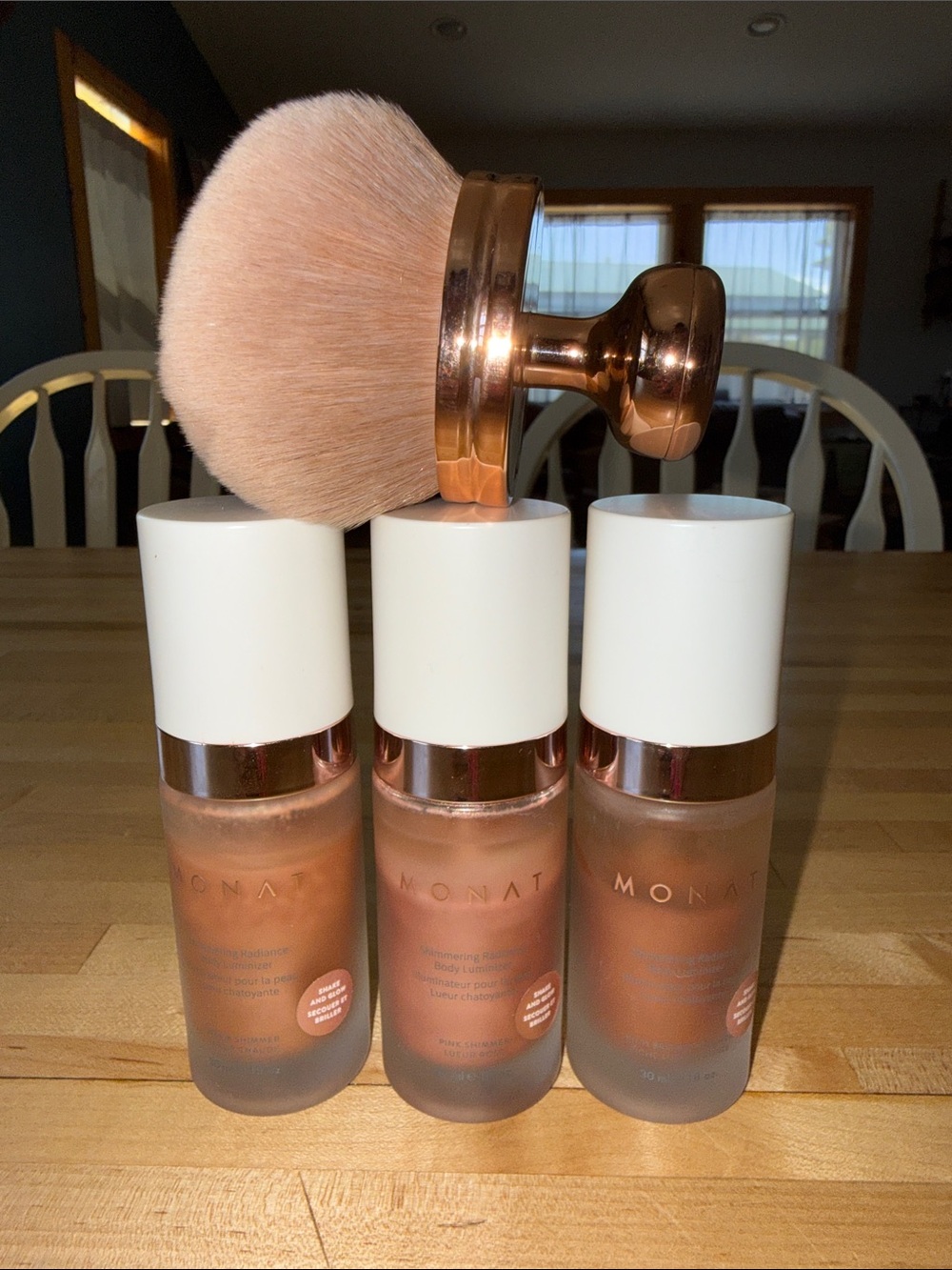 Monat Shimmering Radiance Body Luminizer Trio with Kabuki Brush
